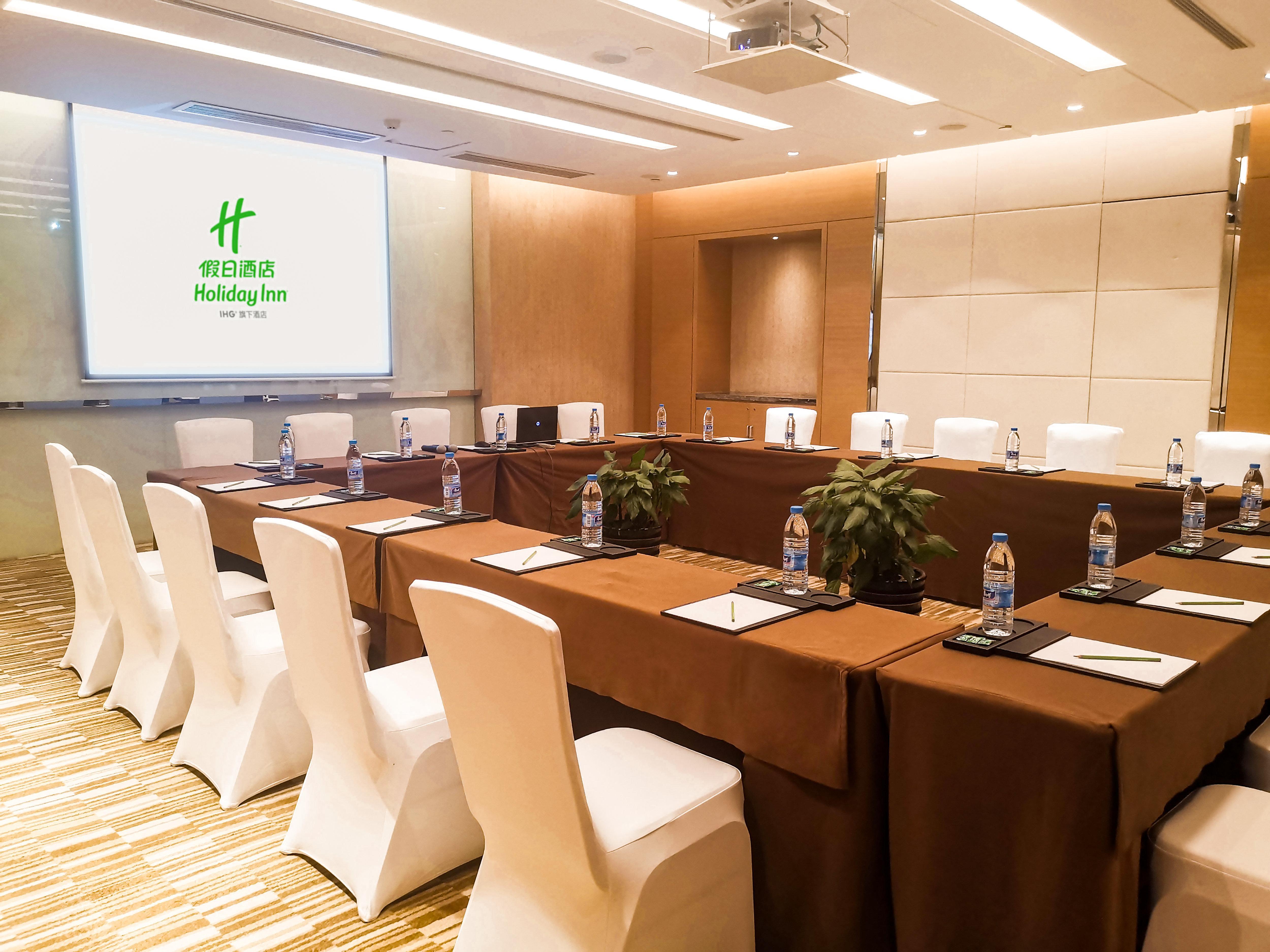 Holiday Inn Taicang City Centre By Ihg Exterior photo